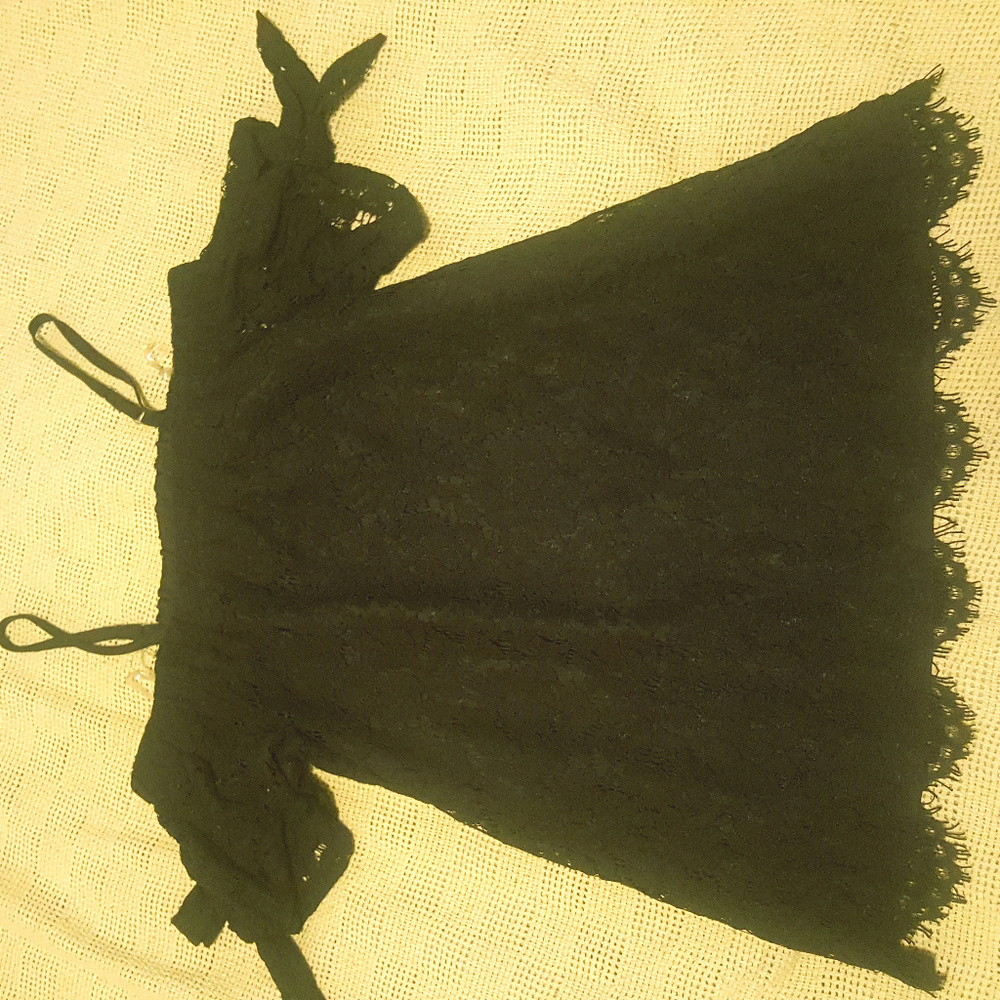 Floral Lace Versatile Top